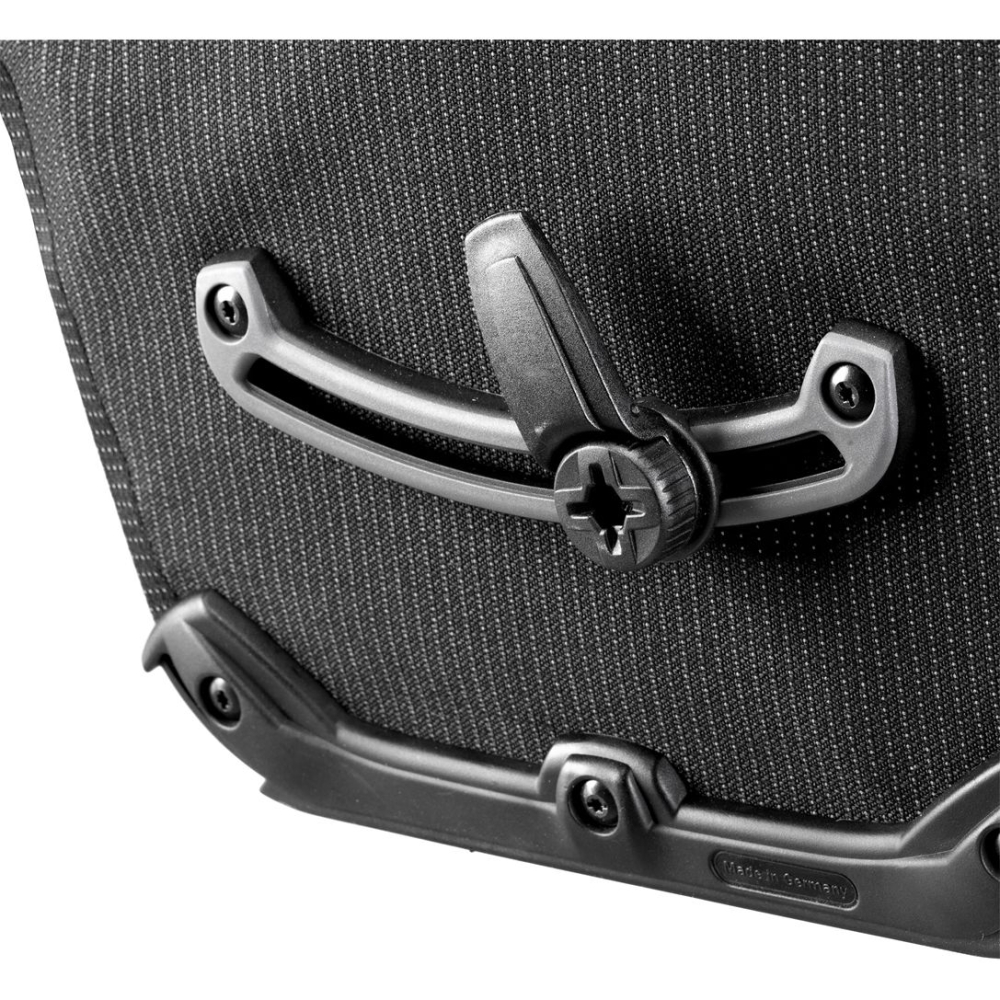 Ortlieb Ortlieb Back-Roller High-Vis QL2.1 20 L single OF5505 tassen Ortlieb Back-Roller High-Vis QL2.1 20 L single Black OF5505 tassen online bestellen bij Kathmandu Outdoor & Travel