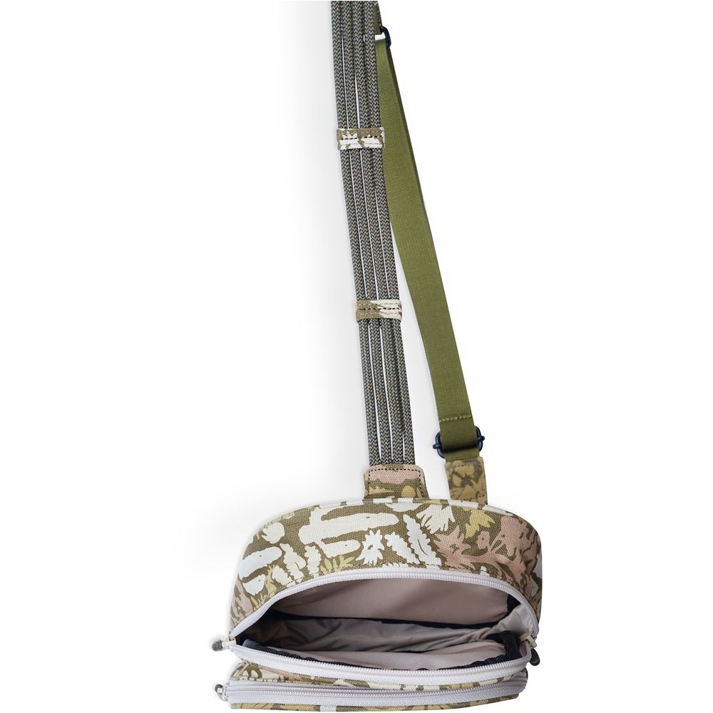 Kavu Sling Sling Cactus Garden 9554-2845 tassen online bestellen bij Kathmandu Outdoor & Travel