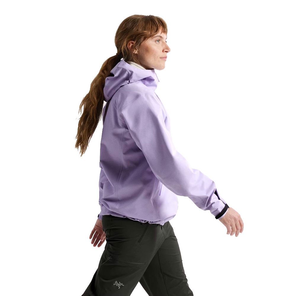 Arc'teryx Beta Jacket Women's Mallow 10516-022617 jassen online bestellen bij Kathmandu Outdoor & Travel