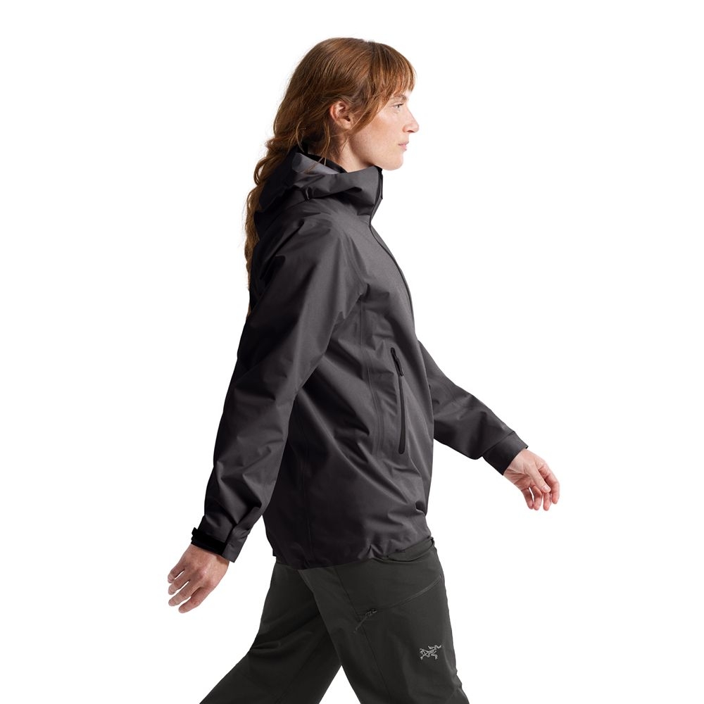 Arc'teryx Beta Jacket Women's Black 10516-002291 jassen online bestellen bij Kathmandu Outdoor & Travel