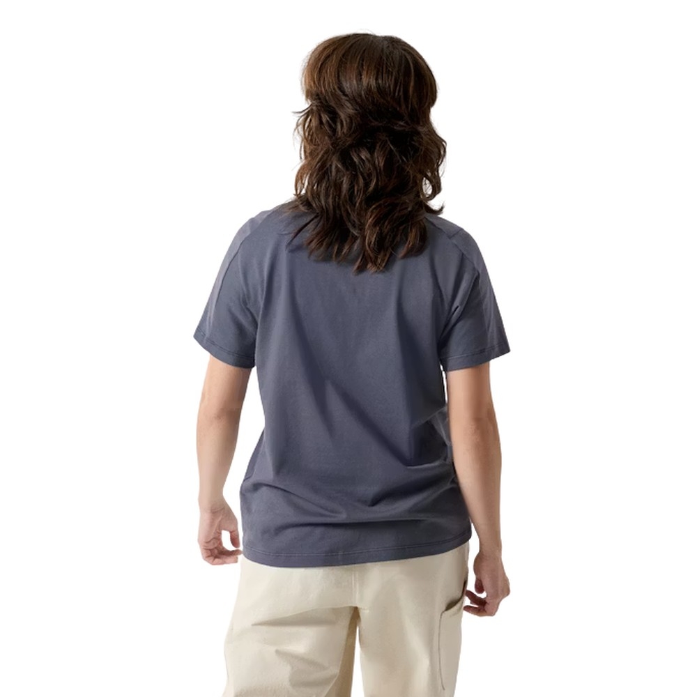 Arc'teryx Olia Shirt SS Women's Dk Stratus 10253-021549 shirts en tops online bestellen bij Kathmandu Outdoor & Travel