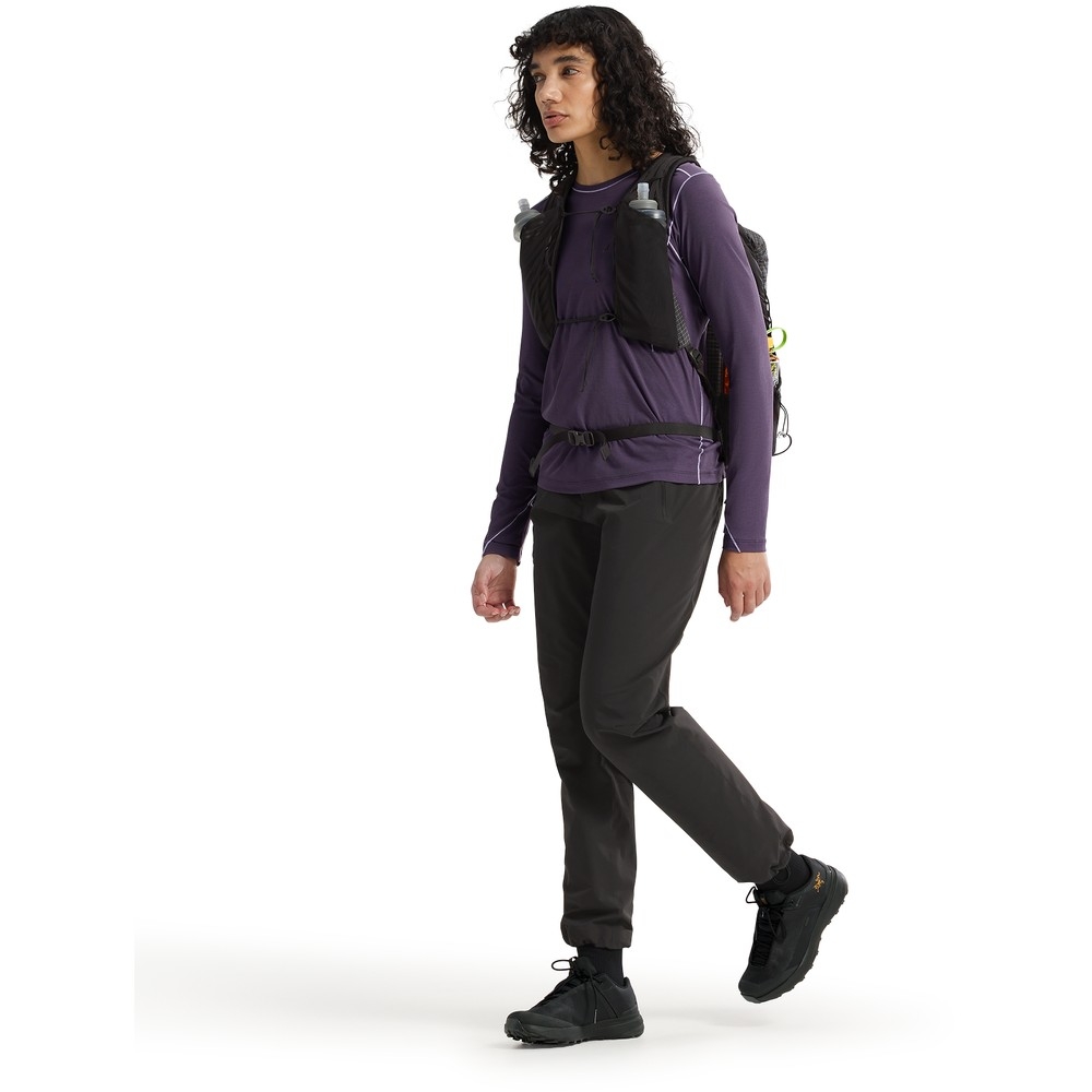 Arc'teryx Sunna Crew LS Women's Moondrop 10245-022619 shirts en tops online bestellen bij Kathmandu Outdoor & Travel