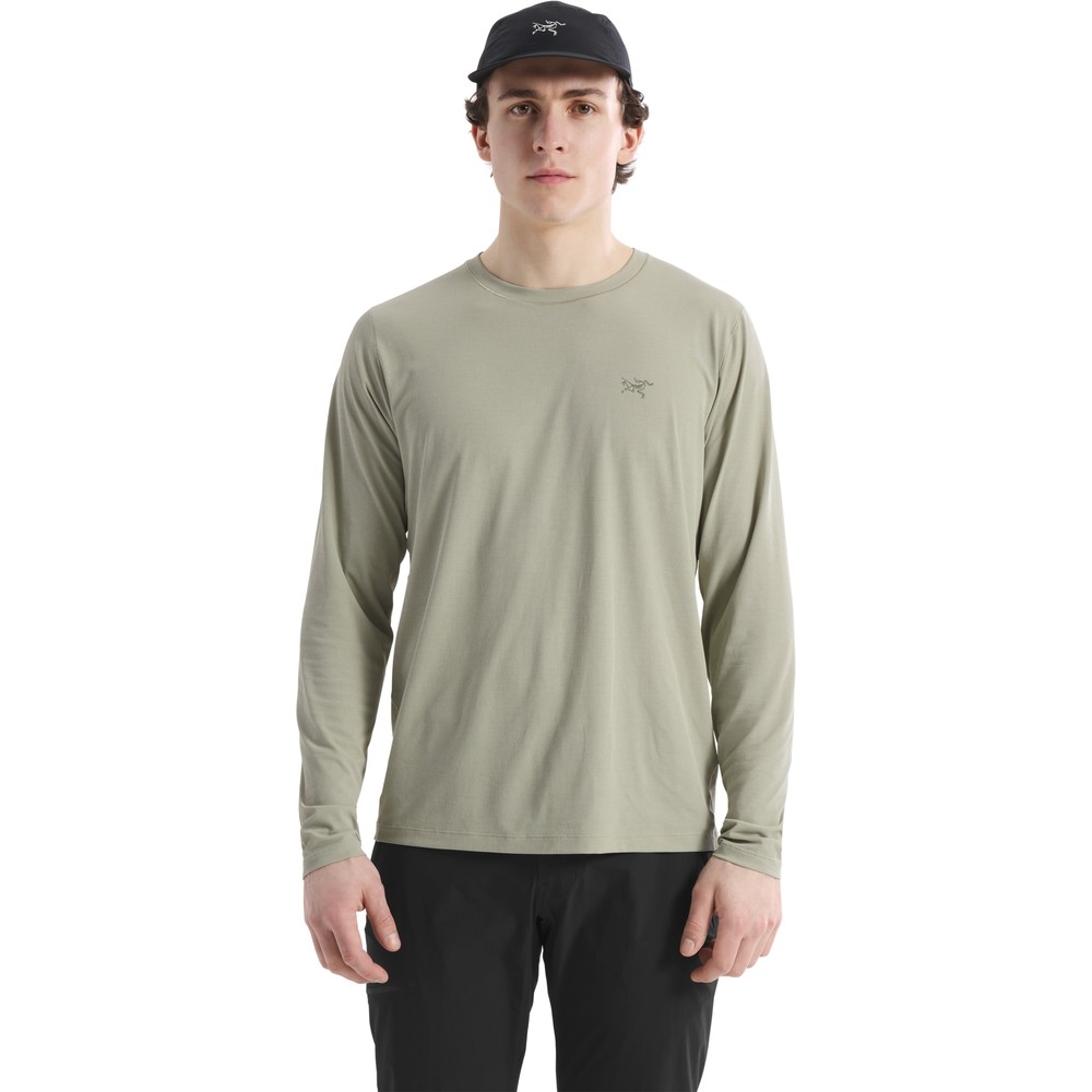 Arc'teryx Cormac Crew LS Habitat 10291-019001 shirts en tops online bestellen bij Kathmandu Outdoor & Travel