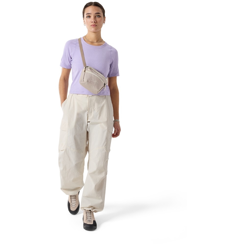 Arc'teryx Mantis 1 Waist Pack Rune / Sea Salt 9234-022871 tassen online bestellen bij Kathmandu Outdoor & Travel