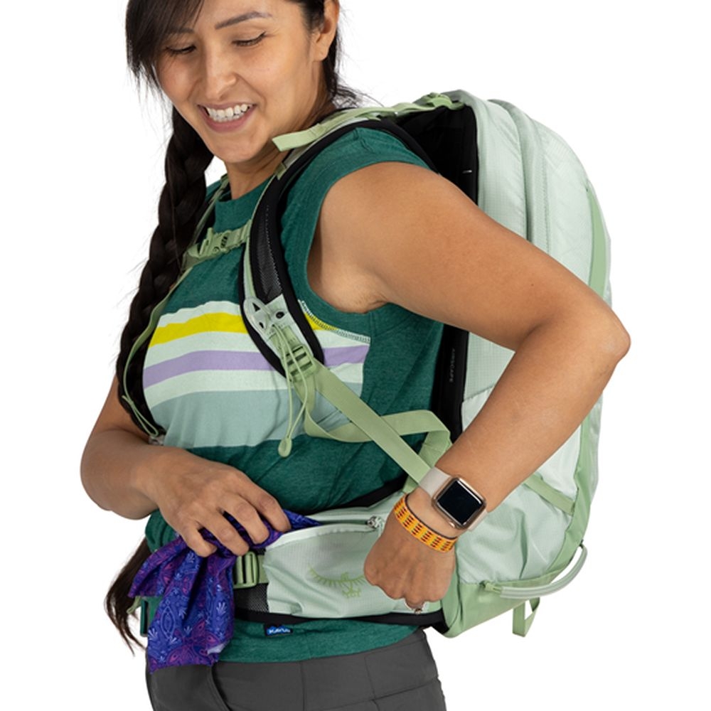 Osprey Tempest 11 Women's Frosty Mint Green Botanica 10006794 dagrugzakken online bestellen bij Kathmandu Outdoor & Travel