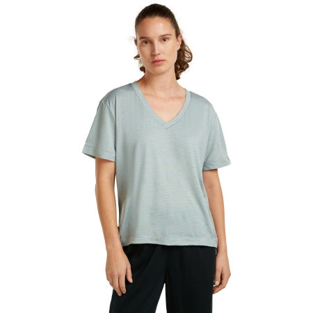 Icebreaker  Mer 150 Tech Lite SS Relax V Neck Tee Women's Undyed/Midnight Navy 