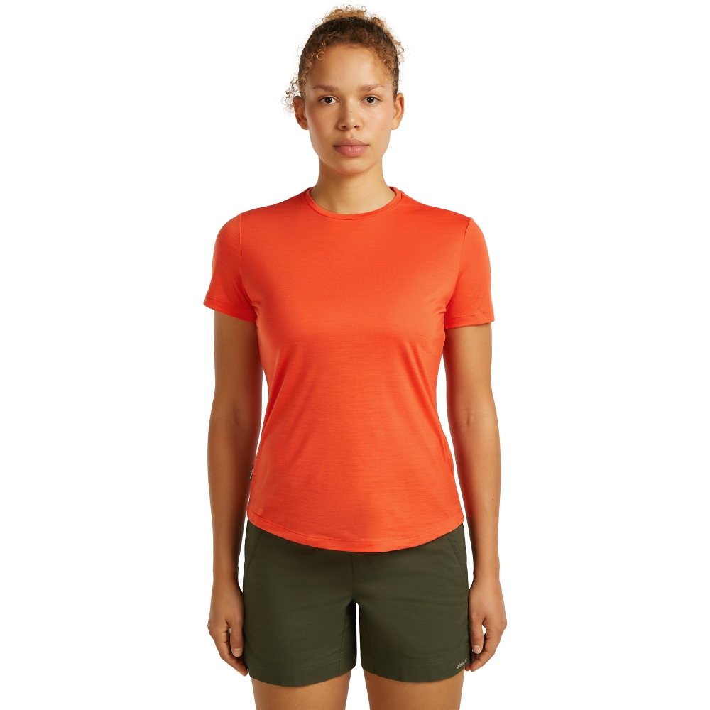 Icebreaker Mer 125 Cool-Lite Sphere III SS Tee Women's Fervid IB0A56ZO-0GT1 shirts en tops online bestellen bij Kathmandu Outdoor & Travel