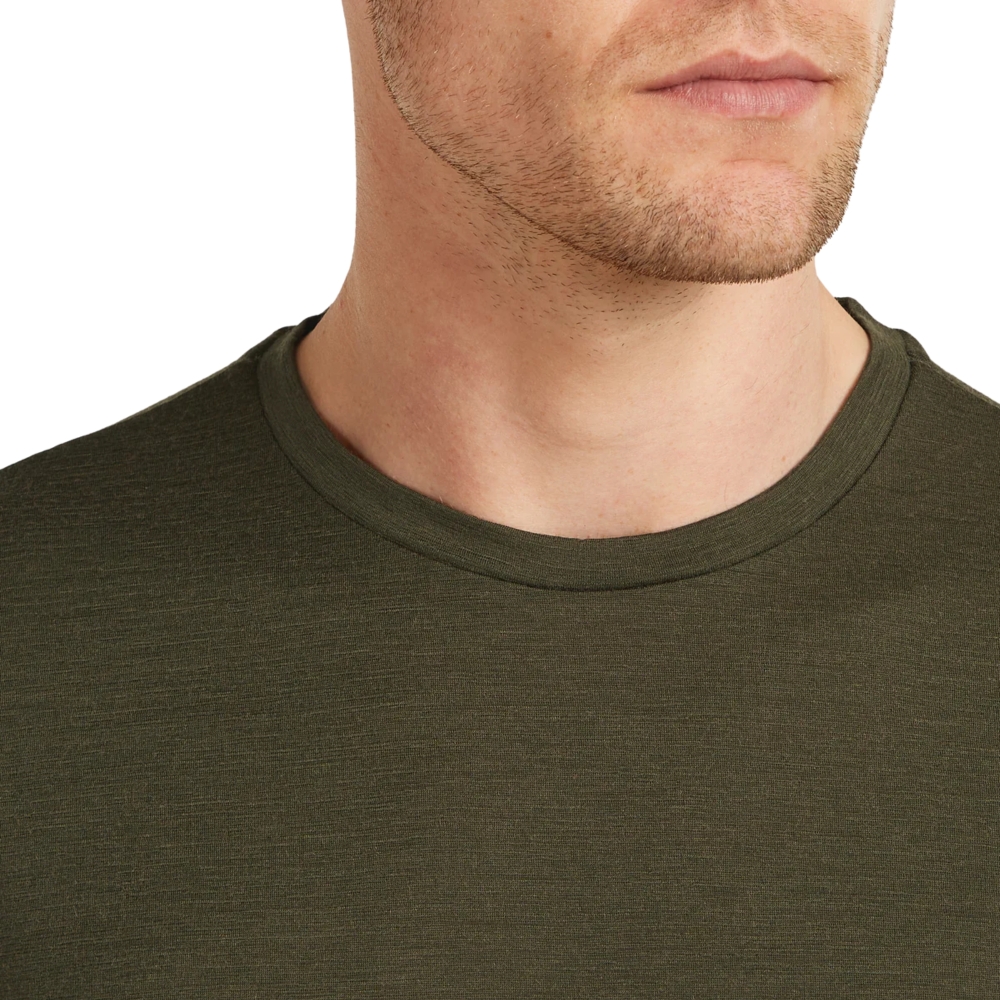 Icebreaker Mer 150 Tech Lite III SS Tee Dark Loden 0A56WL-0L11 shirts en tops online bestellen bij Kathmandu Outdoor & Travel