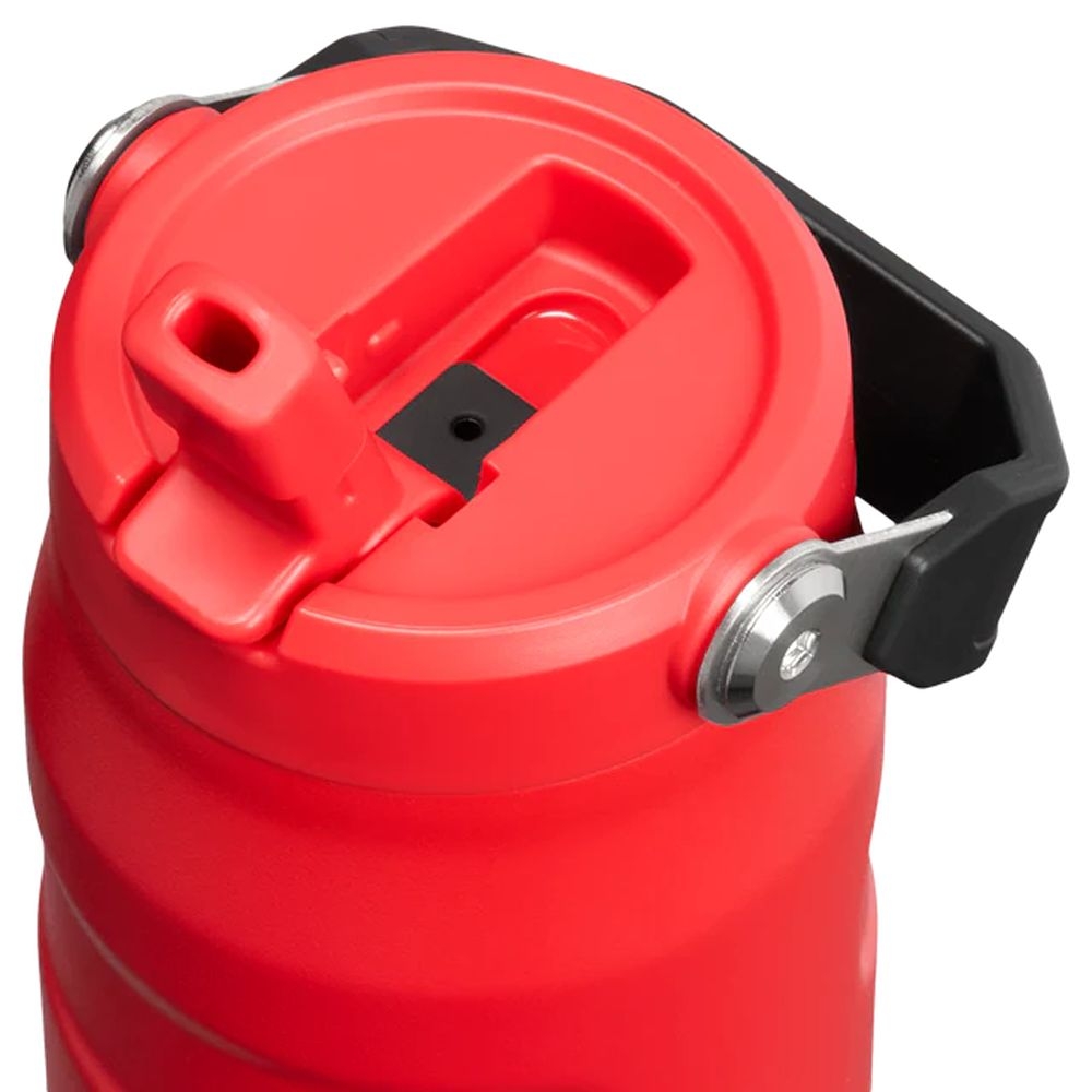 Stanley The IceFlow Bottle Flip Straw 2.0 0,7L  Chili Black 10-11283-0507 drinkflessen en thermosflessen online bestellen bij Kathmandu Outdoor & Travel