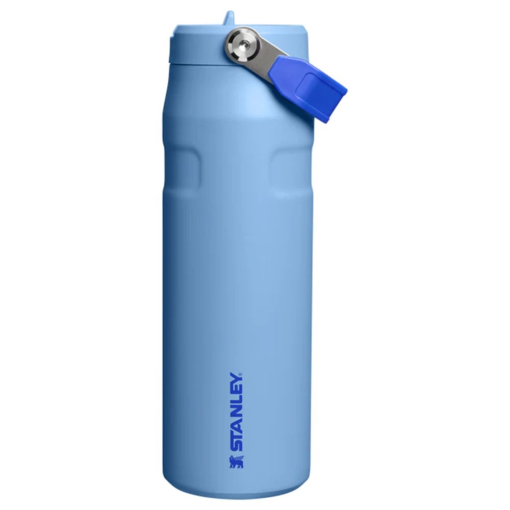 Stanley The IceFlow Bottle Flip Straw 2.0 0,7L  Blue Sky 10-11283-0509 drinkflessen en thermosflessen online bestellen bij Kathmandu Outdoor & Travel