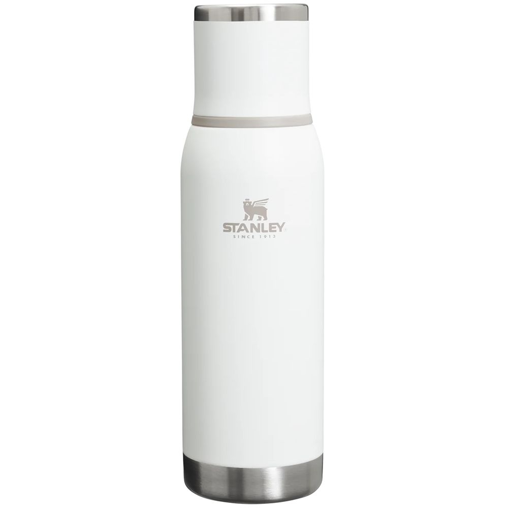 Stanley Stanley The Adventure To-Go Bottle 0,75L 10-10818-048 drinkflessen en thermosflessen Stanley The Adventure To-Go Bottle 0,75L Frost 10-10818-048 drinkflessen en thermosflessen online bestellen bij Kathmandu Outdoor & Travel