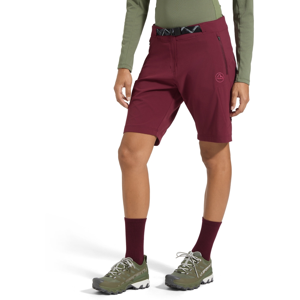 La Sportiva West Crest Shorts Women's Redwood/Azalea ZAHS025-R25P19 broeken online bestellen bij Kathmandu Outdoor & Travel