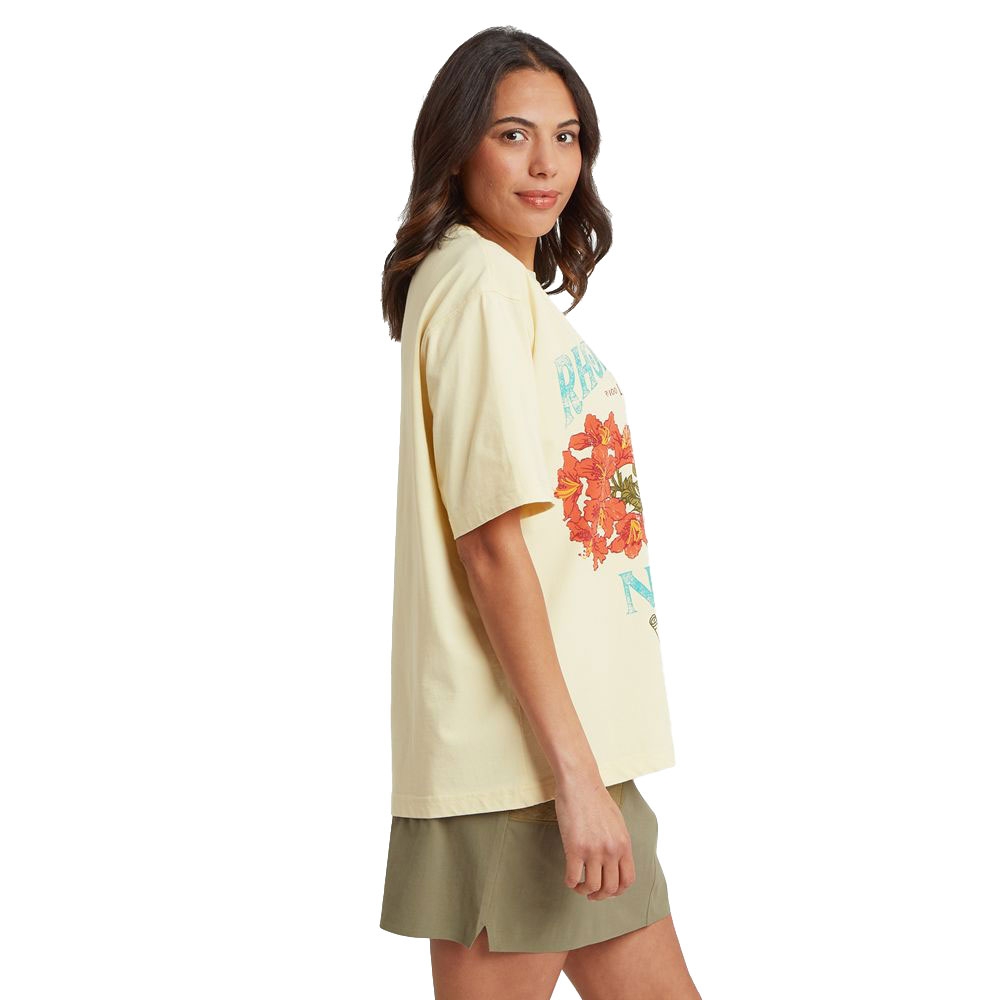 Sherpa Adventure Gear Tarcho Rhododendron Tee Women's Butter SW21053-210 shirts en tops online bestellen bij Kathmandu Outdoor & Travel