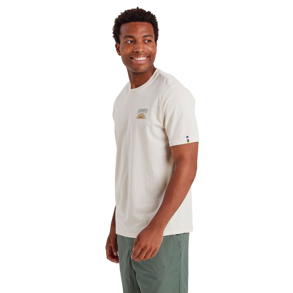 Sherpa Adventure Gear Jutnu Psychedelic Tee Peetho SM11076-101 shirts en tops online bestellen bij Kathmandu Outdoor & Travel