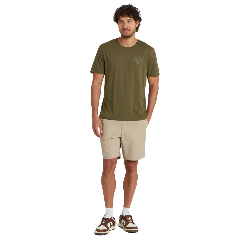 Sherpa Adventure Gear Bali Circle Tee Evergreen SM11097-800 shirts en tops online bestellen bij Kathmandu Outdoor & Travel