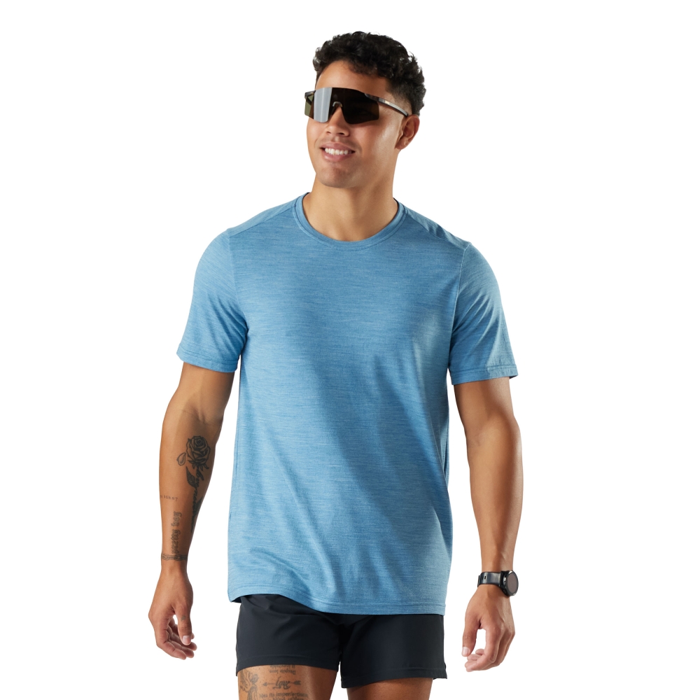 Smartwool Active Short Sleeve Active Blue Heather SW002748-Q791 shirts en tops online bestellen bij Kathmandu Outdoor & Travel