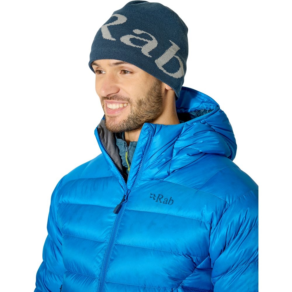 Rab Logo Beanie Tempest Blue/Light Zinc QAB-39-TLZ kleding accessoires online bestellen bij Kathmandu Outdoor & Travel