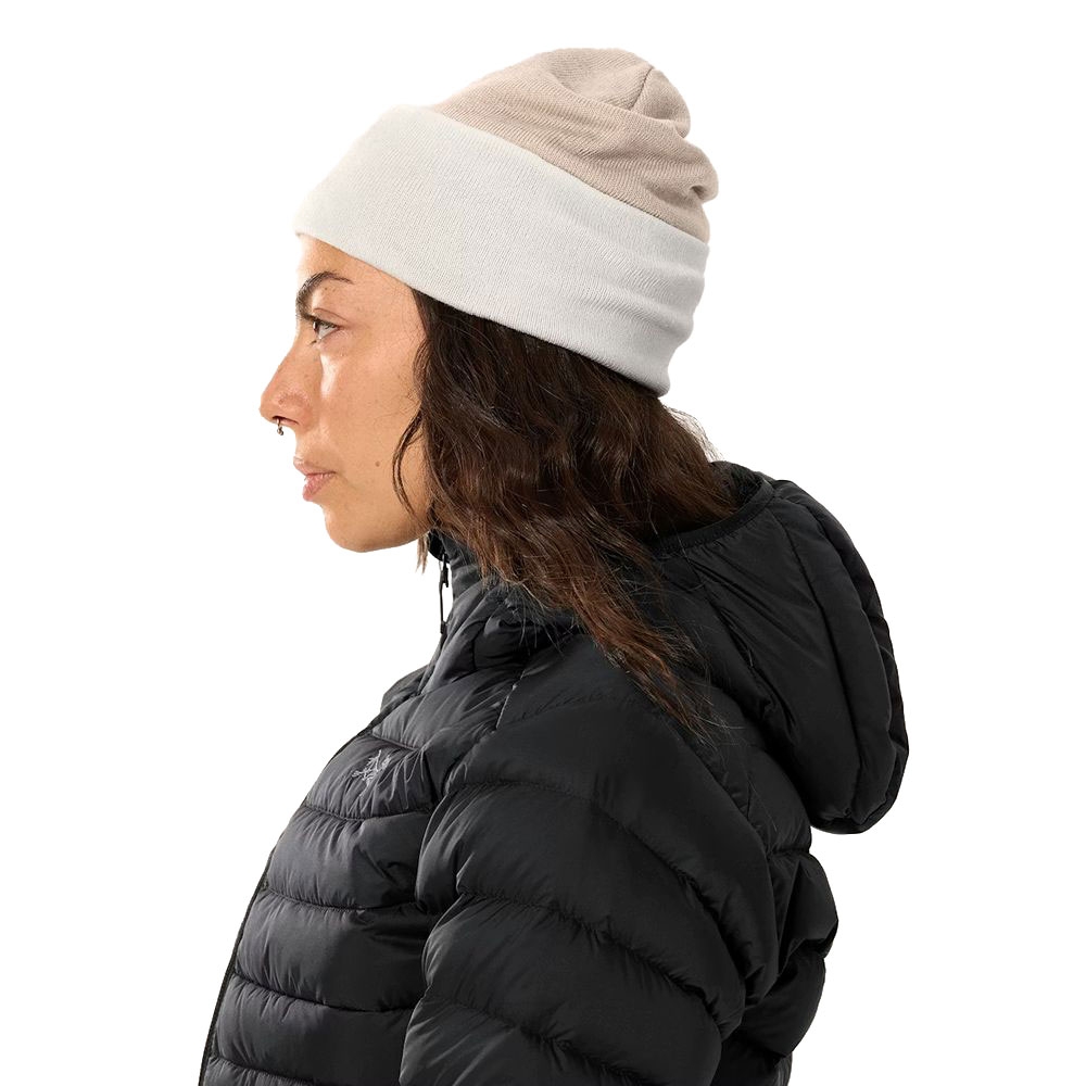 Arc'teryx Color Block Toque Rune / Arctic Silk 9931-021551 kleding accessoires online bestellen bij Kathmandu Outdoor & Travel