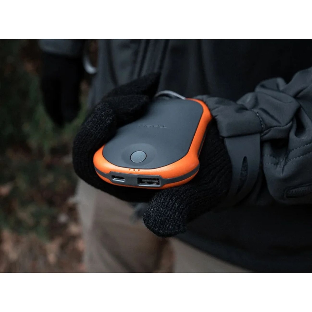 Thaw Handwarmer Oplaadbaar 10.000mAh Oranje THA-HND-0014-G gadgets en handigheden online bestellen bij Kathmandu Outdoor & Travel