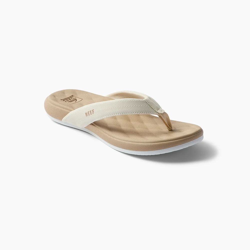 Reef Reef Cushion Melody Women's CJ8133-61 slippers Reef Cushion Melody Women's Sand CJ8133-61 slippers online bestellen bij Kathmandu Outdoor & Travel