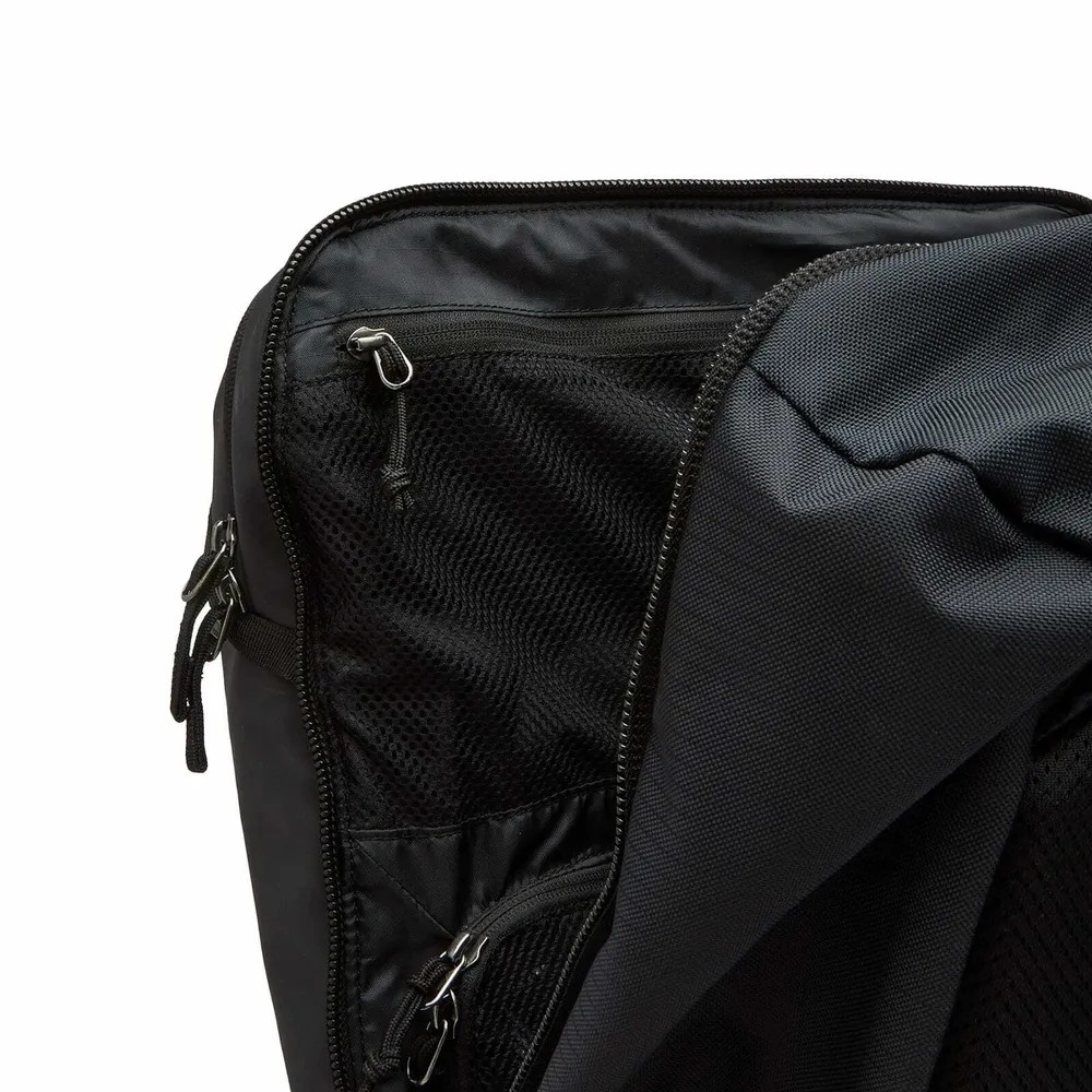 Cotopaxi Allpa 42L Travel Pack Cotopaxi Black A42-S24-CPBLK reistassen online bestellen bij Kathmandu Outdoor & Travel