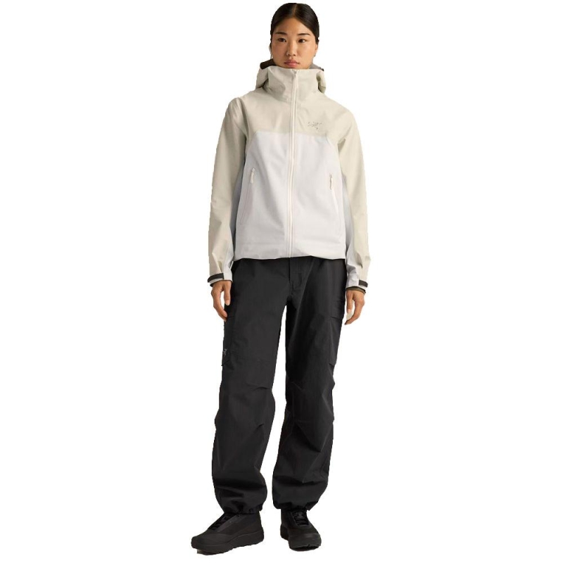 Arc'teryx Beta Jacket Women's Sea Salt / Arctic Silk regenjas