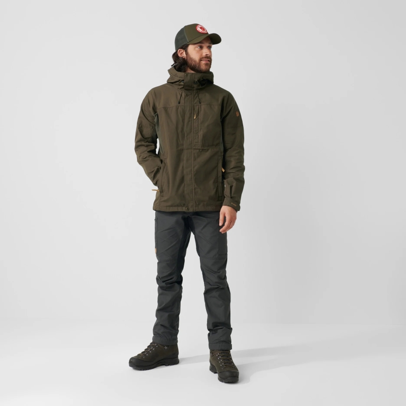 Fjällräven Kaipak Trousers Regular Dark Grey-Black lange broek