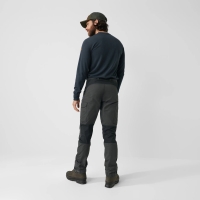 Fjällräven Kaipak Trousers Regular Dark Grey-Black lange broek
