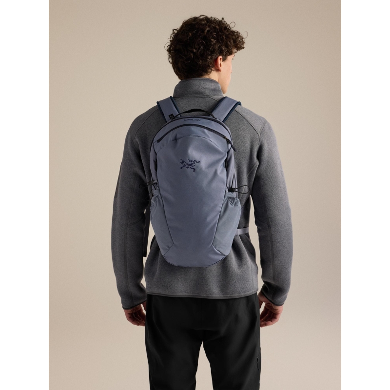 Arc'teryx Mantis 16 Stratus/Blk Sapphire kleine dagrugzak (tot 19 liter)